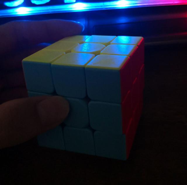 魔方还原最简单的方法
