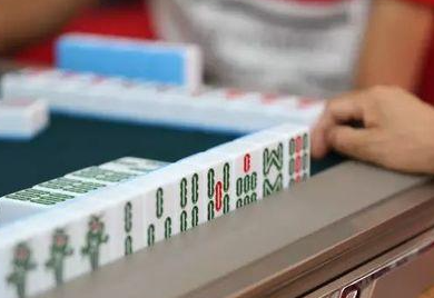 麻将怎么打？