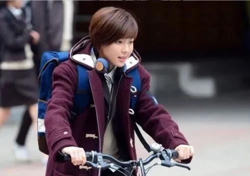 女扮男装的电视剧