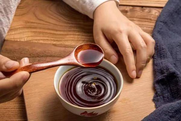 你要悄悄喝八珍膏，—告别黄脸婆，然后惊艳所有人