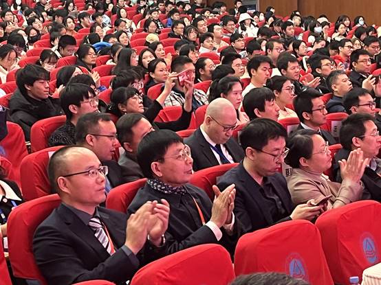 谈家桢生命科学奖第十六届颁奖典礼举行 诺贝尔奖获得者保罗.纳斯荣获生命科学国际合作奖