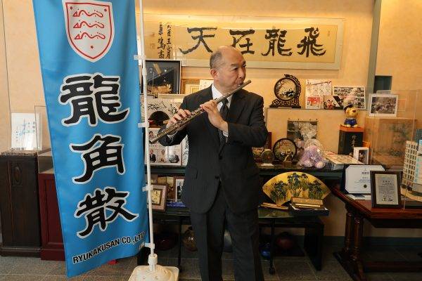 从藩医秘方到亚洲神药，龙角散为什么还不上市 
